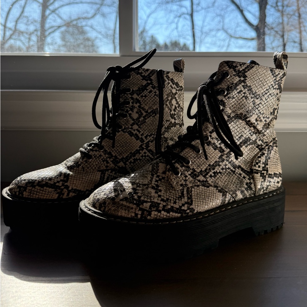 Worn once H&M snakeskin platform combat boots - Picture 2 of 4